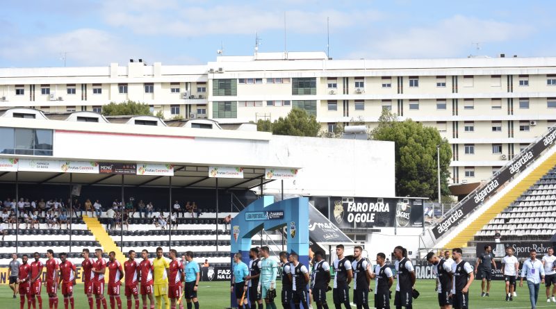 Victoria de Farense en un intenso partido ante Vilafranquense